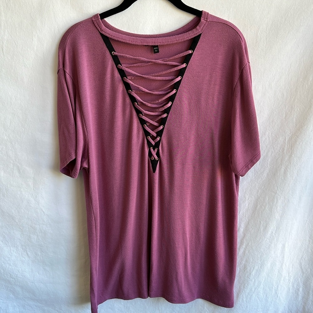 Express mauve crisscross neckline top, size L
